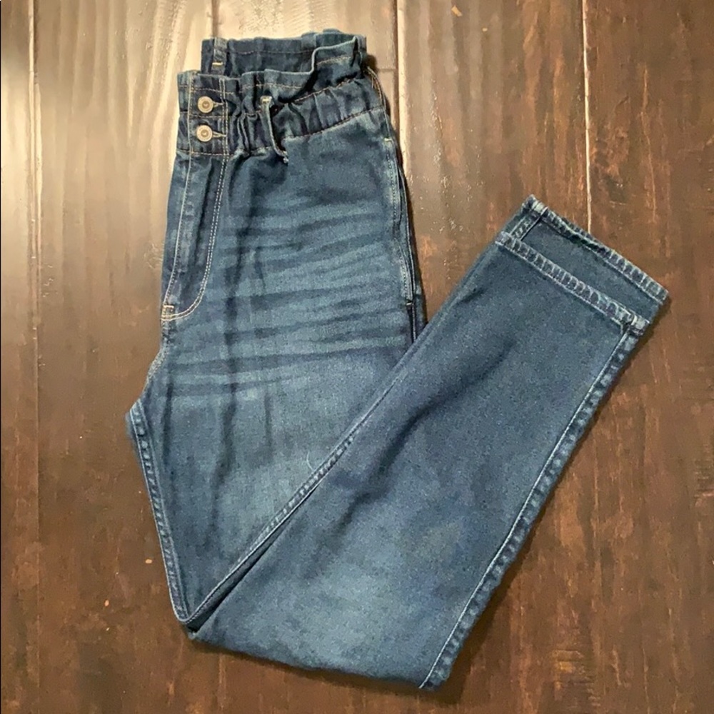 Hollister High-Rise Mom Jean